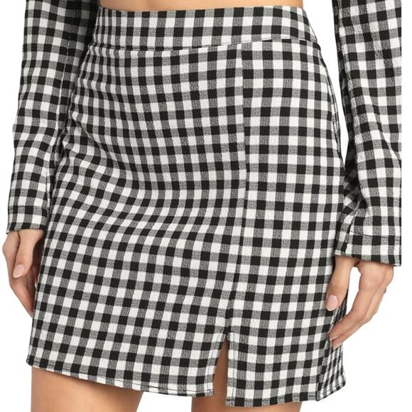Lulus Black Gingham Check Mini Skirt Size M - Picture 1 of 7